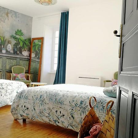 Le Gite Du Fou Logement 8 Pers 13Mn Puy Du Fou Saint-Amand-sur-Sevre Exterior foto